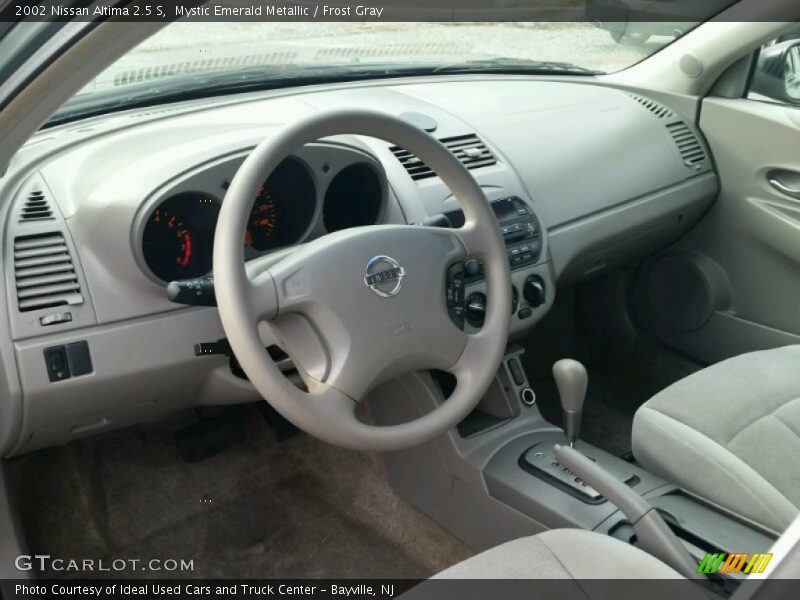 Frost Gray Interior - 2002 Altima 2.5 S 