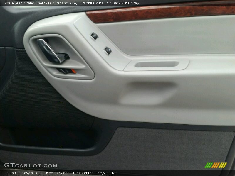 Graphite Metallic / Dark Slate Gray 2004 Jeep Grand Cherokee Overland 4x4