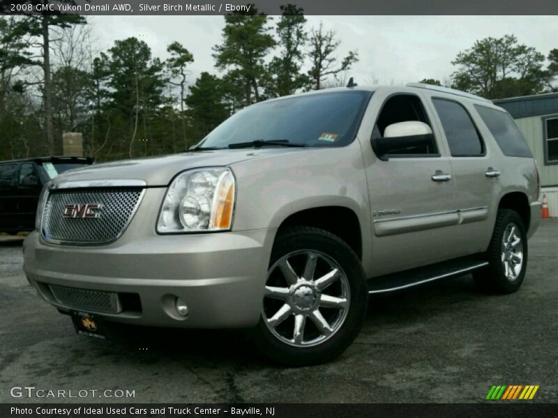 Silver Birch Metallic / Ebony 2008 GMC Yukon Denali AWD