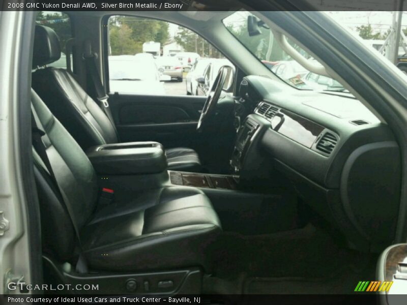Silver Birch Metallic / Ebony 2008 GMC Yukon Denali AWD
