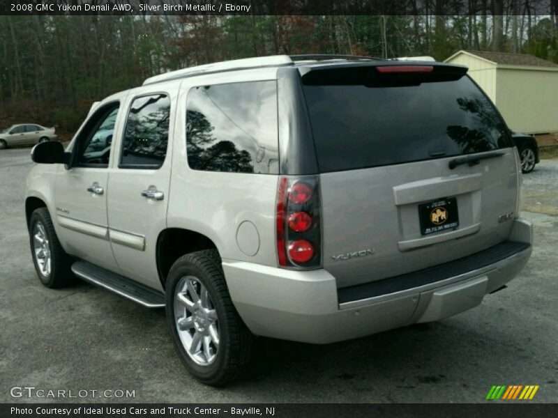 Silver Birch Metallic / Ebony 2008 GMC Yukon Denali AWD