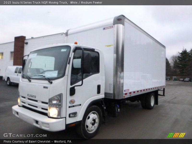 Front 3/4 View of 2015 N Series Truck NQR Moving Truck