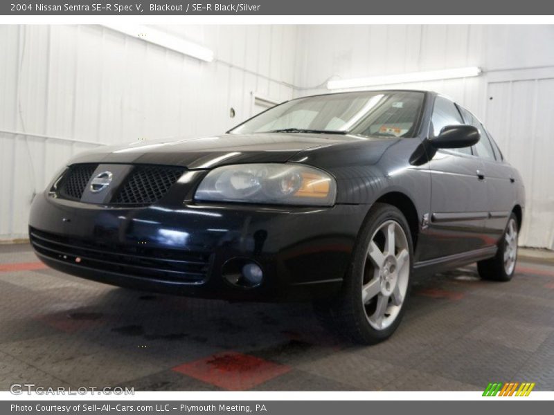 Blackout / SE-R Black/Silver 2004 Nissan Sentra SE-R Spec V