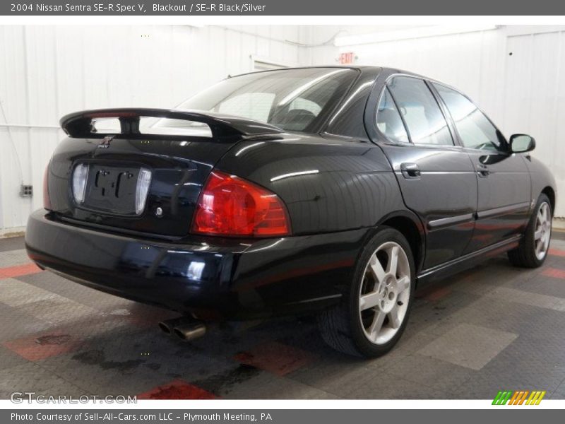 Blackout / SE-R Black/Silver 2004 Nissan Sentra SE-R Spec V