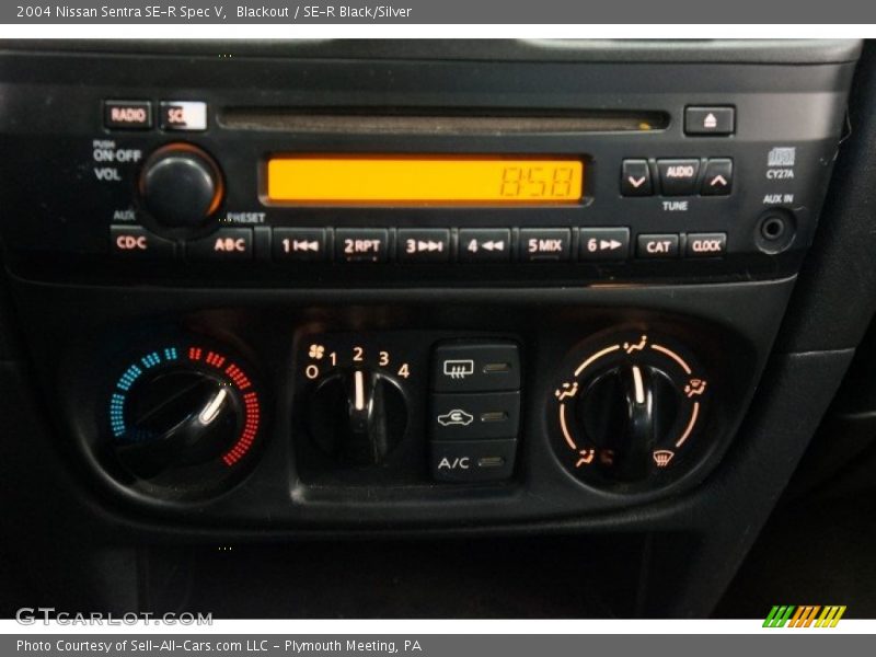 Blackout / SE-R Black/Silver 2004 Nissan Sentra SE-R Spec V