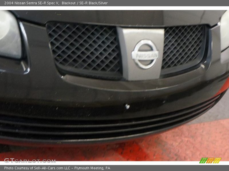 Blackout / SE-R Black/Silver 2004 Nissan Sentra SE-R Spec V
