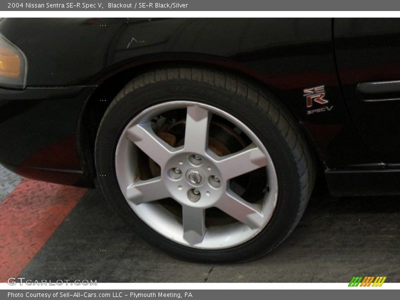 Blackout / SE-R Black/Silver 2004 Nissan Sentra SE-R Spec V