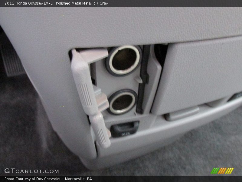 Polished Metal Metallic / Gray 2011 Honda Odyssey EX-L