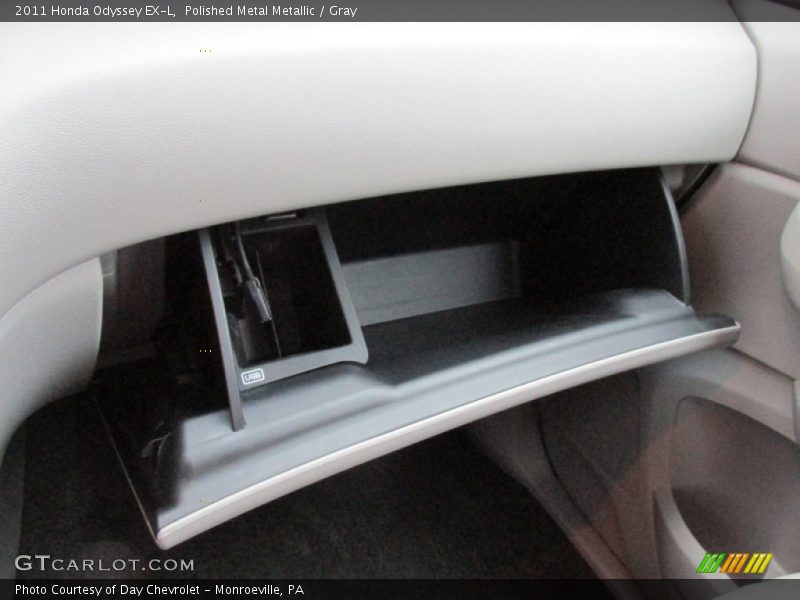 Polished Metal Metallic / Gray 2011 Honda Odyssey EX-L