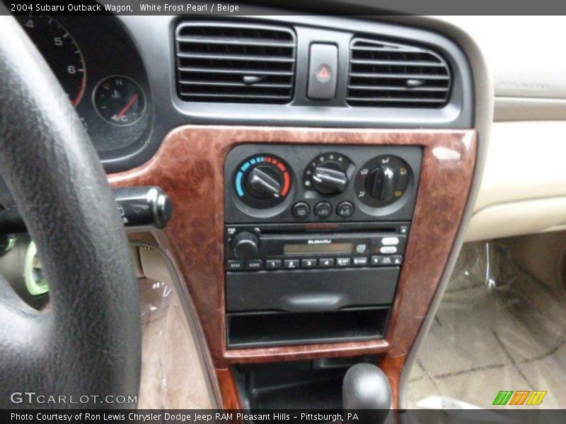 White Frost Pearl / Beige 2004 Subaru Outback Wagon