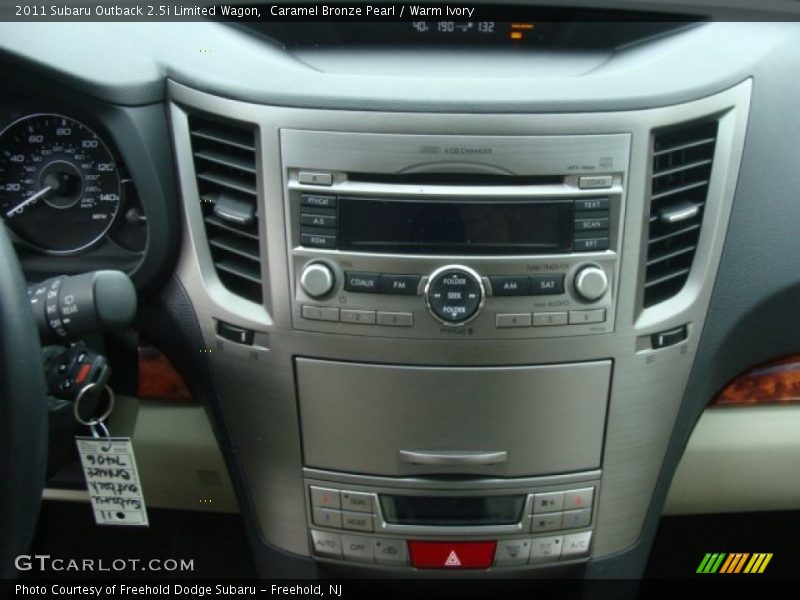 Caramel Bronze Pearl / Warm Ivory 2011 Subaru Outback 2.5i Limited Wagon
