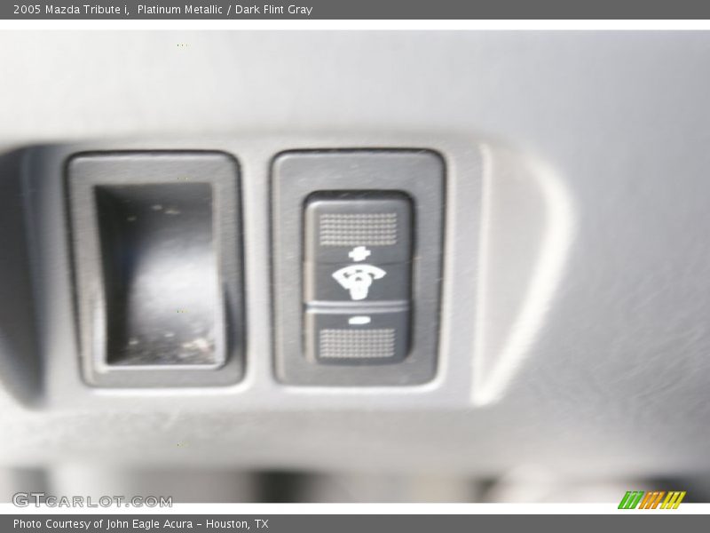 Platinum Metallic / Dark Flint Gray 2005 Mazda Tribute i