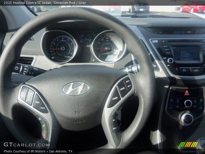 Geranium Red / Gray 2015 Hyundai Elantra SE Sedan