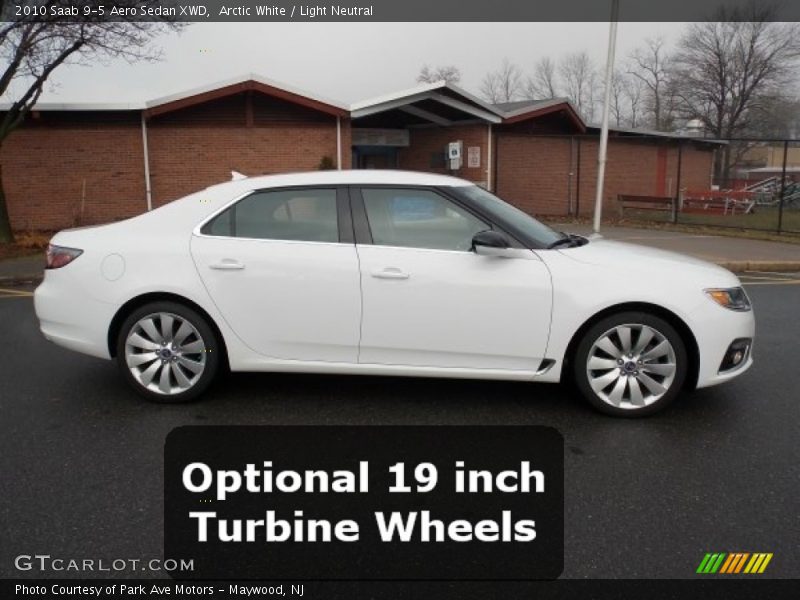 Arctic White / Light Neutral 2010 Saab 9-5 Aero Sedan XWD