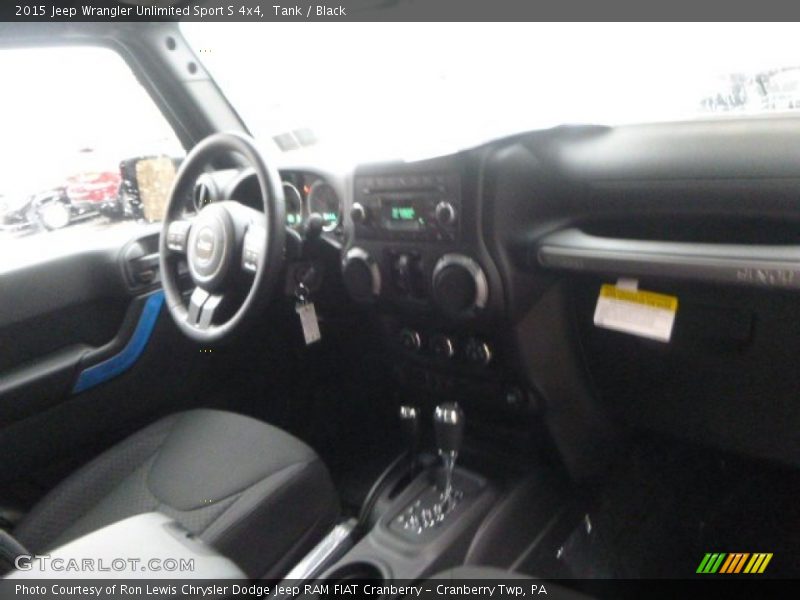 Tank / Black 2015 Jeep Wrangler Unlimited Sport S 4x4