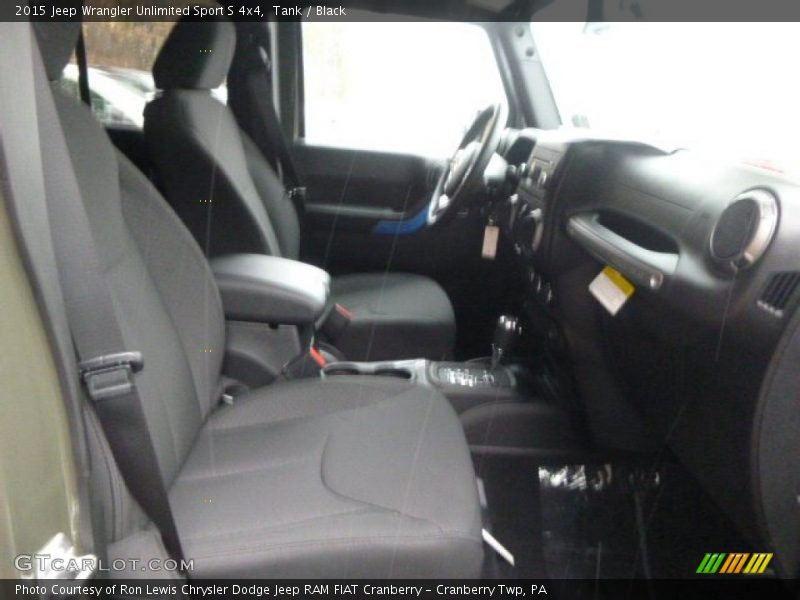 Tank / Black 2015 Jeep Wrangler Unlimited Sport S 4x4