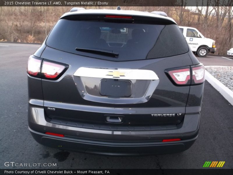 Tungsten Metallic / Ebony 2015 Chevrolet Traverse LT AWD