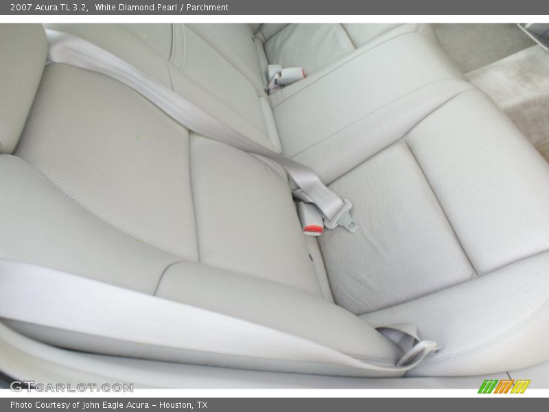 White Diamond Pearl / Parchment 2007 Acura TL 3.2