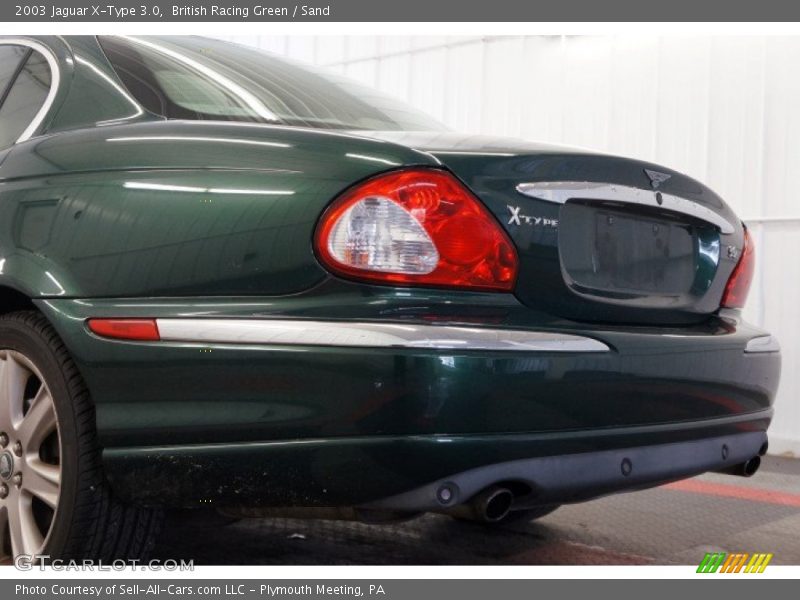 British Racing Green / Sand 2003 Jaguar X-Type 3.0