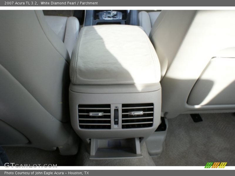 White Diamond Pearl / Parchment 2007 Acura TL 3.2