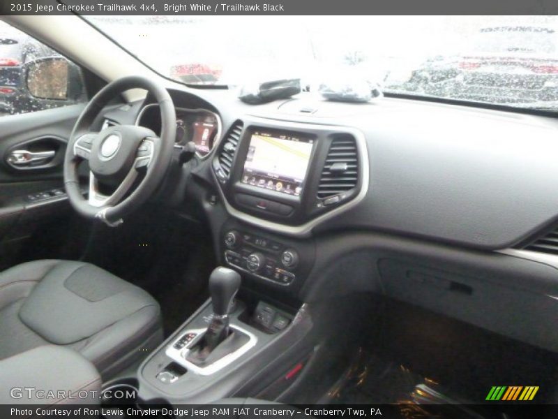 Bright White / Trailhawk Black 2015 Jeep Cherokee Trailhawk 4x4
