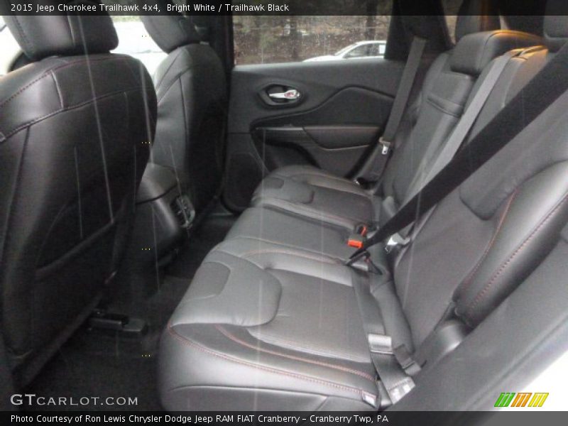 Bright White / Trailhawk Black 2015 Jeep Cherokee Trailhawk 4x4