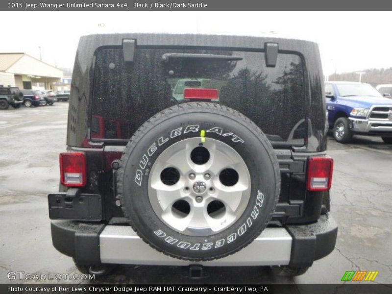 Black / Black/Dark Saddle 2015 Jeep Wrangler Unlimited Sahara 4x4
