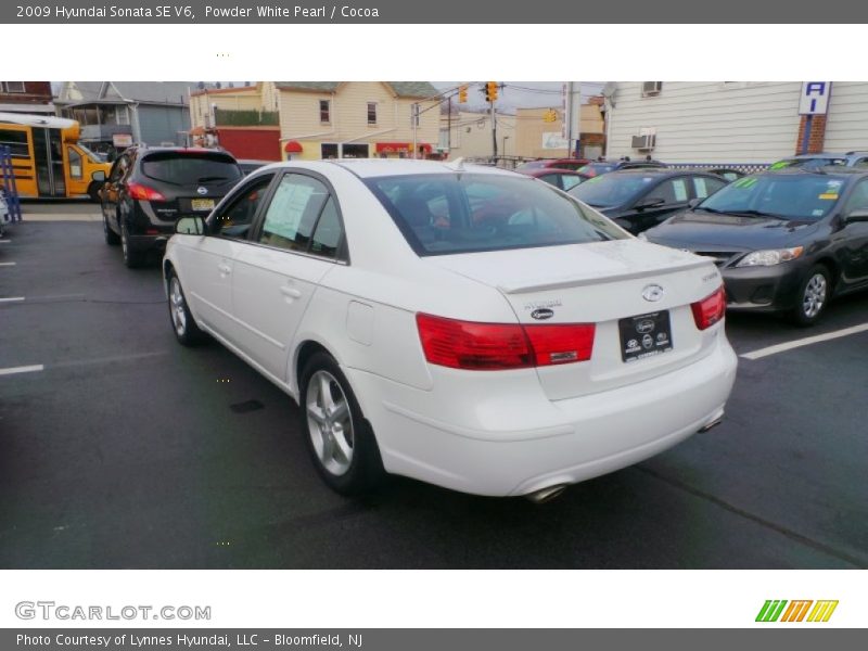 Powder White Pearl / Cocoa 2009 Hyundai Sonata SE V6