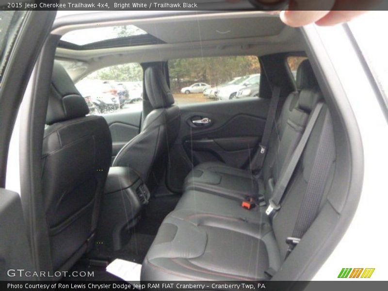 Bright White / Trailhawk Black 2015 Jeep Cherokee Trailhawk 4x4