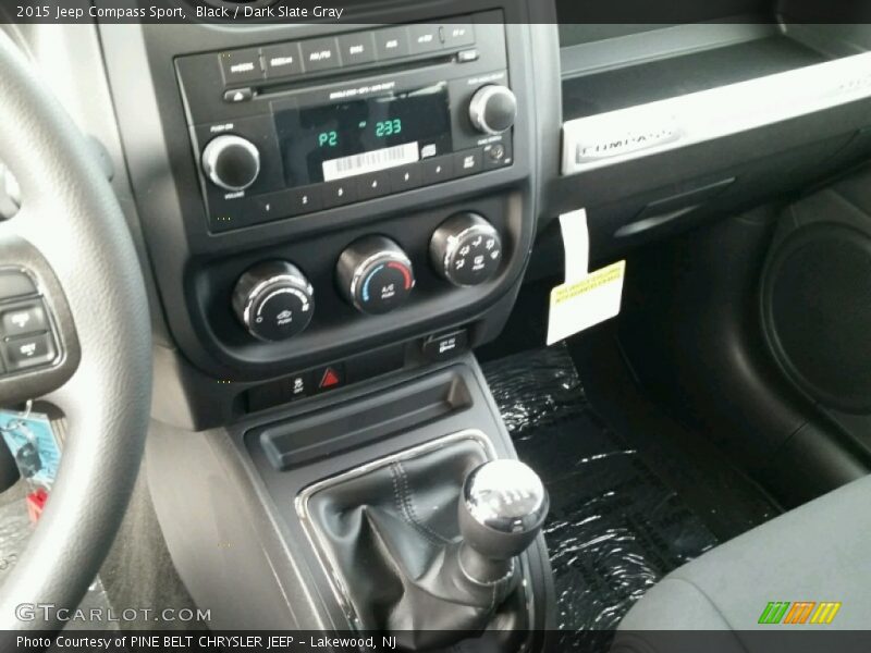 Black / Dark Slate Gray 2015 Jeep Compass Sport