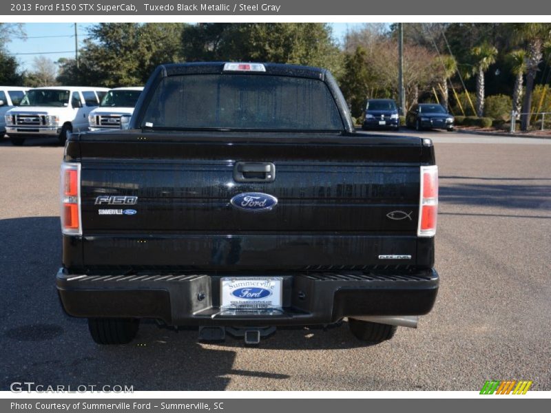 Tuxedo Black Metallic / Steel Gray 2013 Ford F150 STX SuperCab