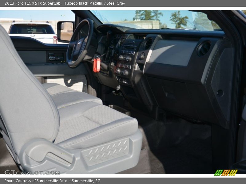 Tuxedo Black Metallic / Steel Gray 2013 Ford F150 STX SuperCab