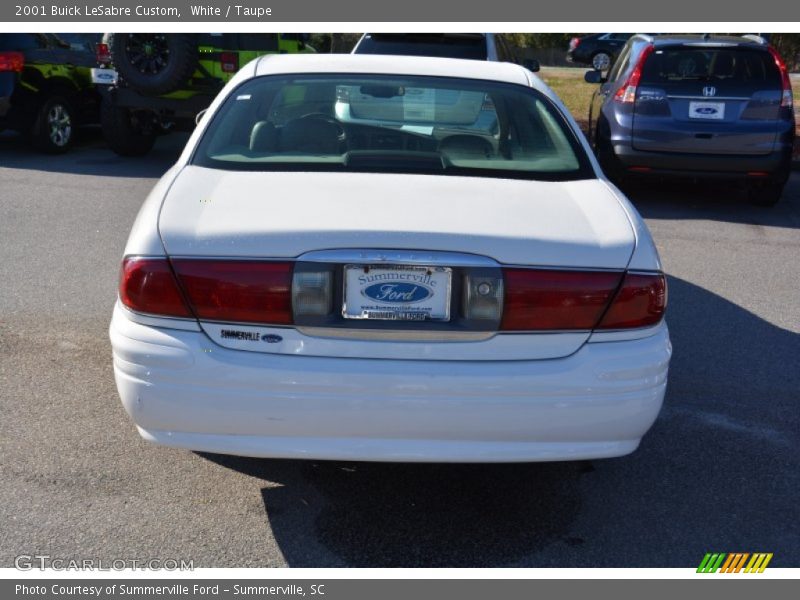 White / Taupe 2001 Buick LeSabre Custom