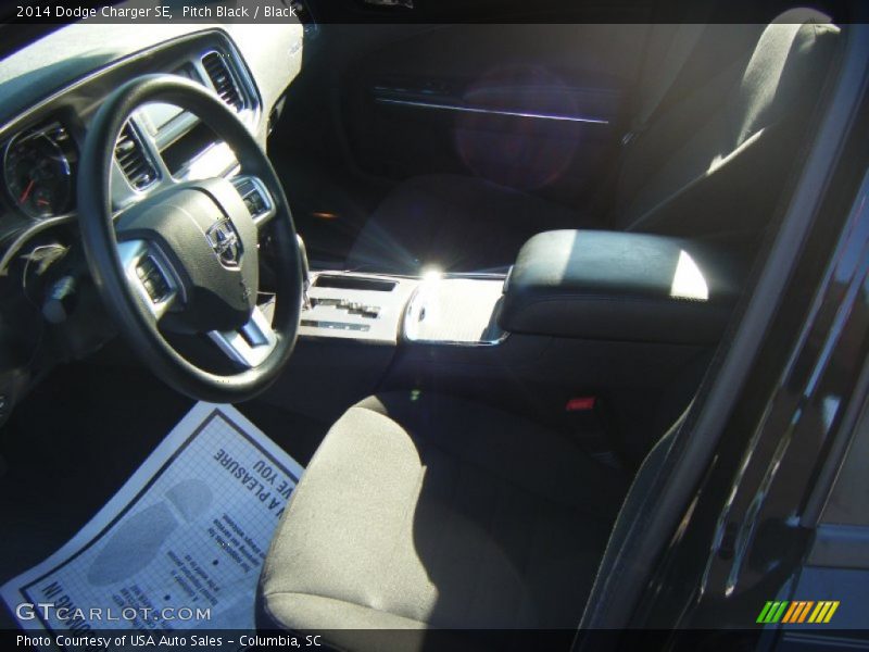 Pitch Black / Black 2014 Dodge Charger SE