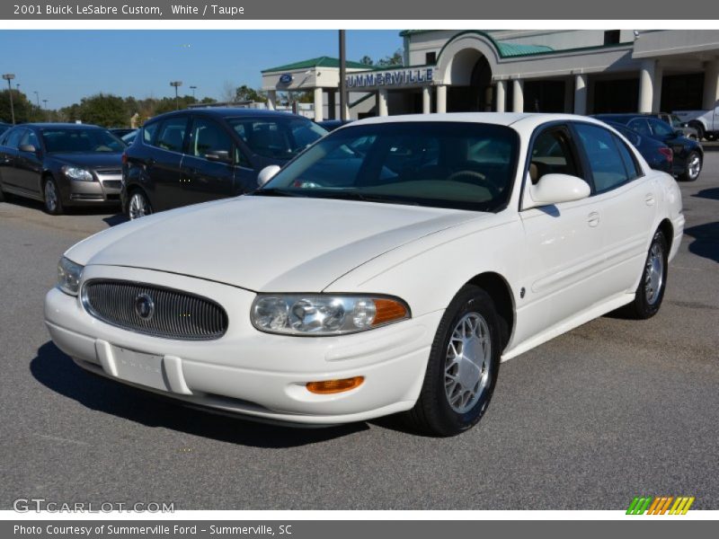 White / Taupe 2001 Buick LeSabre Custom