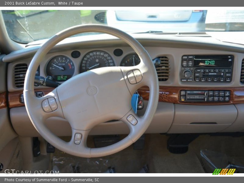 White / Taupe 2001 Buick LeSabre Custom
