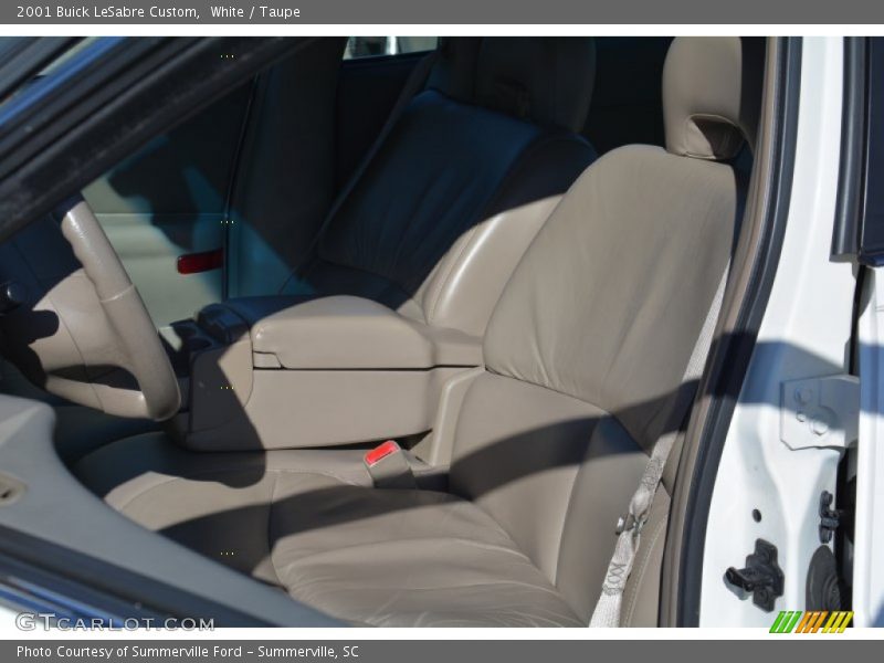 White / Taupe 2001 Buick LeSabre Custom