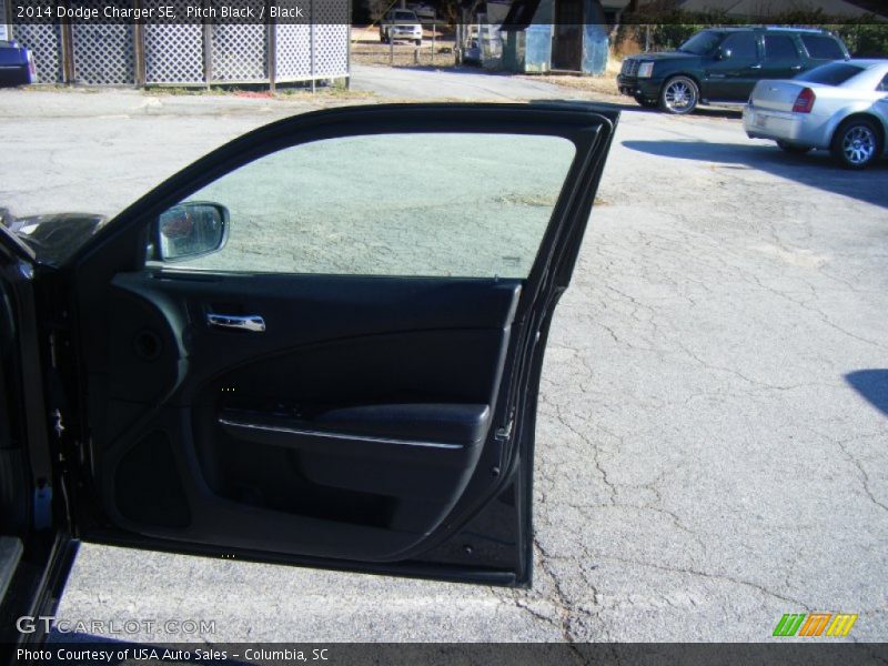 Pitch Black / Black 2014 Dodge Charger SE