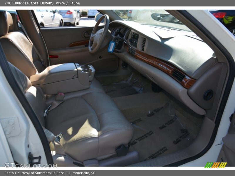 White / Taupe 2001 Buick LeSabre Custom
