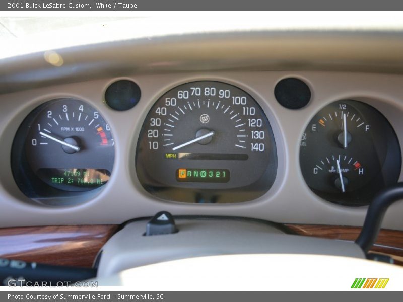 White / Taupe 2001 Buick LeSabre Custom