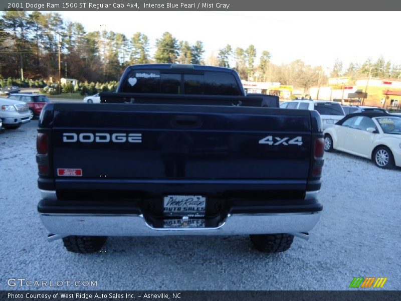 Intense Blue Pearl / Mist Gray 2001 Dodge Ram 1500 ST Regular Cab 4x4