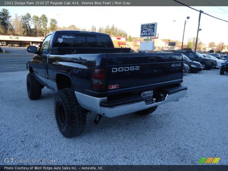 Intense Blue Pearl / Mist Gray 2001 Dodge Ram 1500 ST Regular Cab 4x4