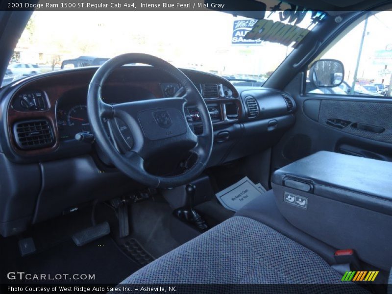 Intense Blue Pearl / Mist Gray 2001 Dodge Ram 1500 ST Regular Cab 4x4