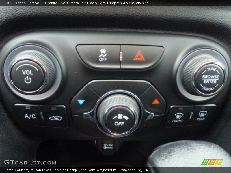 Granite Crystal Metallic / Black/Light Tungsten Accent Stitching 2015 Dodge Dart SXT