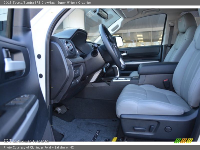 Super White / Graphite 2015 Toyota Tundra SR5 CrewMax
