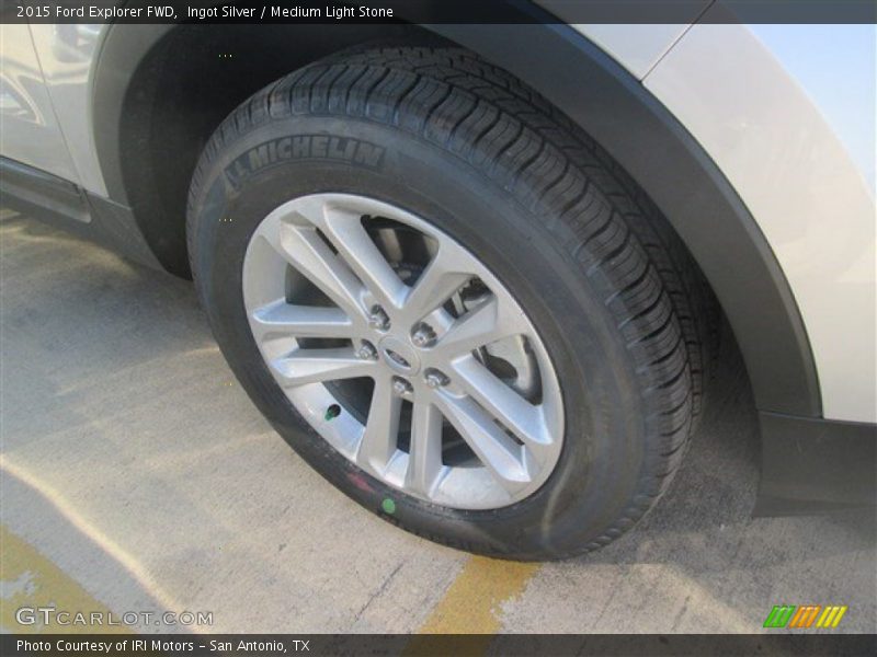 Ingot Silver / Medium Light Stone 2015 Ford Explorer FWD