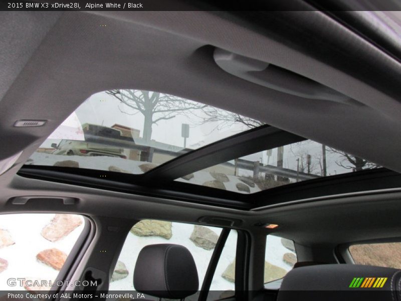 Alpine White / Black 2015 BMW X3 xDrive28i
