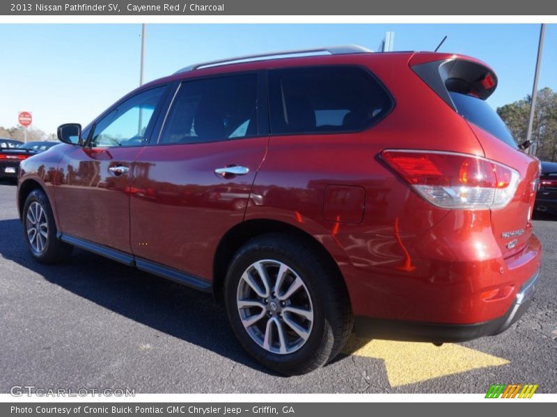 Cayenne Red / Charcoal 2013 Nissan Pathfinder SV