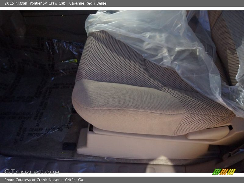 Cayenne Red / Beige 2015 Nissan Frontier SV Crew Cab