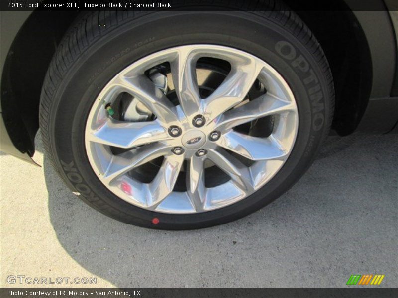 Tuxedo Black / Charcoal Black 2015 Ford Explorer XLT